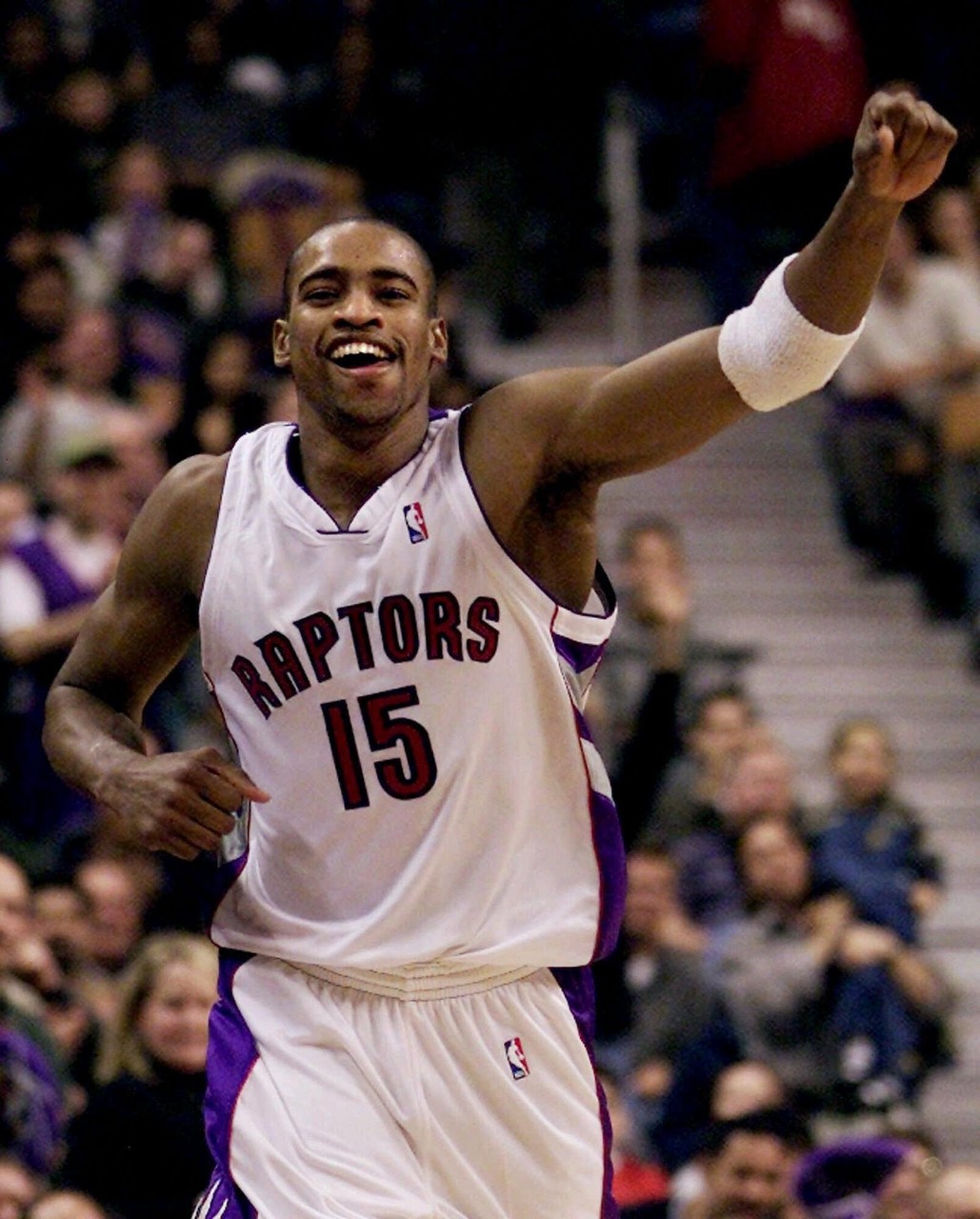 卡特：所有人都该看一下01年全明星 我们赢了之后像夺冠一样庆祝