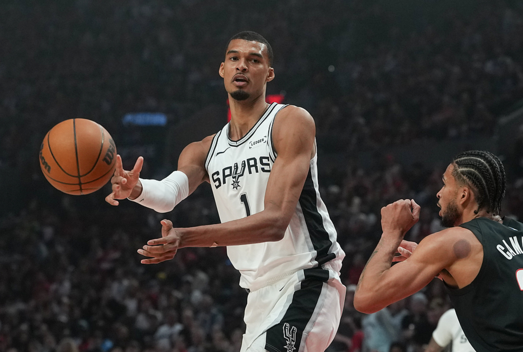 开云体育入口-逆转！马刺114-93击败开拓者，文班创59年纪录，此战诞生5个事实