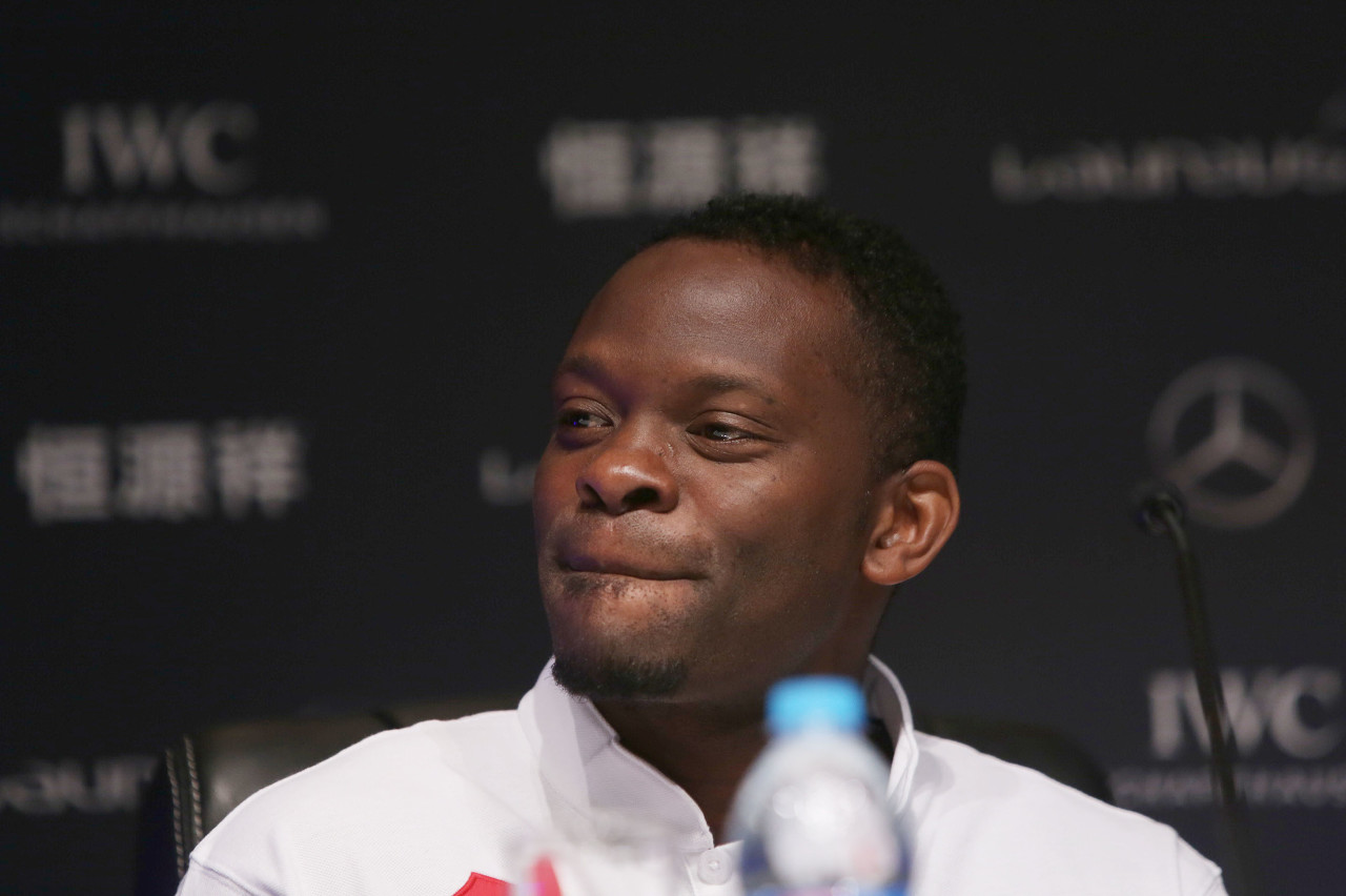 萨哈：曼联应引进范德芬，寻找并签下风格类似赖斯的新中场