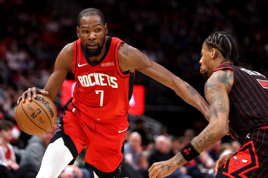 杜兰特28+10特雷·琼斯34+7 火箭险胜公牛结束3连败