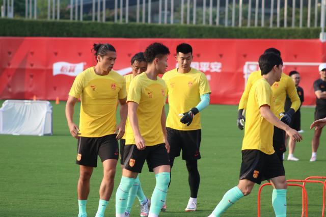 开云体育平台-张玉宁林良铭冲刺11.16曼谷战 伤情各异前景待定